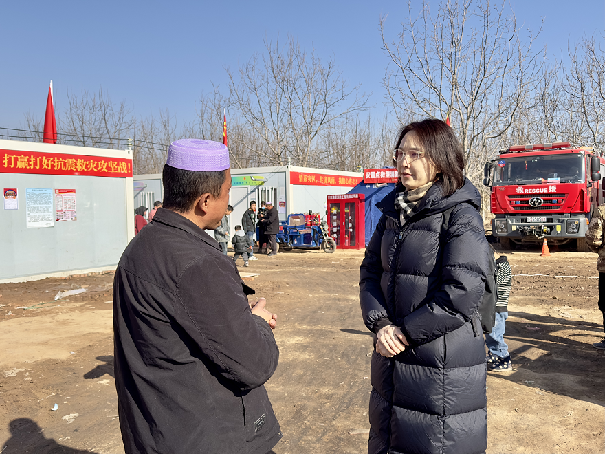 尚纬股份代表深入灾区一线1.png